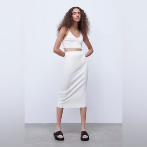 ZARA Ribbed Midi Skirt M
